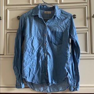 Blue light weight button down